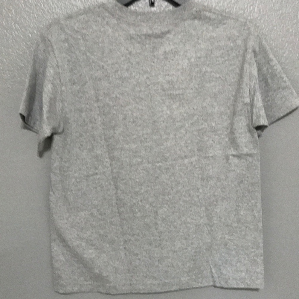 Gray, one in a minion shirt. - Picture 2 of 6